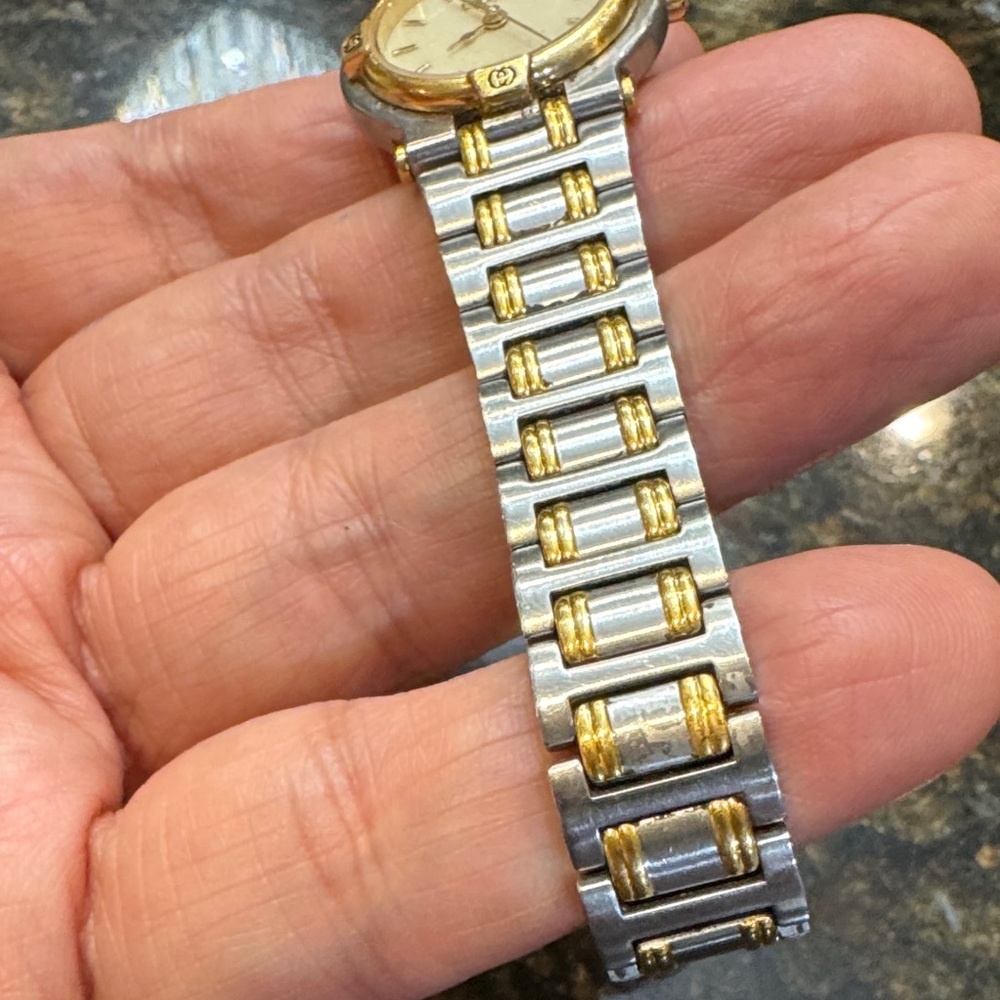 Authentic Gucci Two-Tone Gold and Silver Watch - Picture 5 of 9